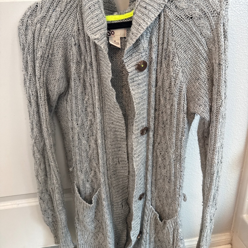 Knit cardigan